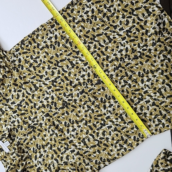 Topshop Long Sleeve Button Up Blouse Abstract  Animal Print Mustard Black US 10 - Picture 11 of 15